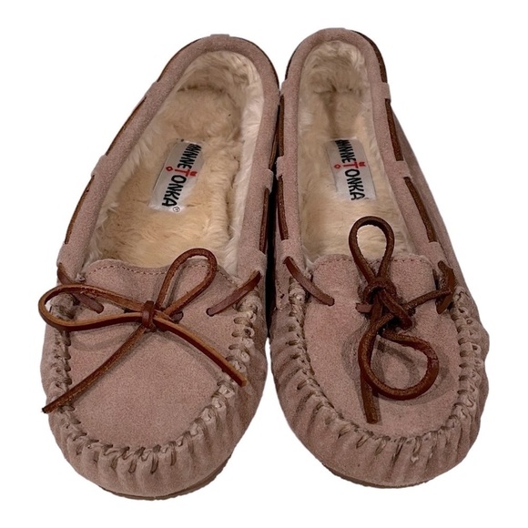 MINNETONKA Leather & Faux Fur Lined Slip On Moccasin Loafers Size 7 - Picture 1 of 11